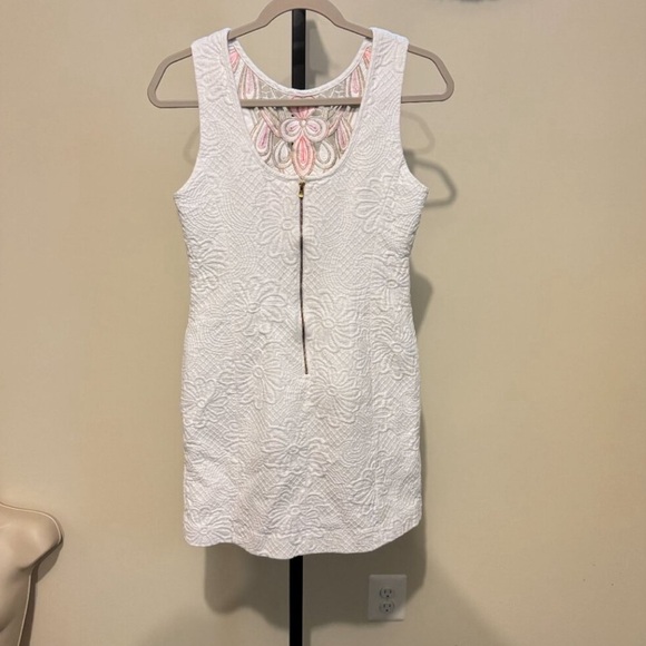 Lilly Pulitzer Logan Resort White Embroidered Sheath Dress Sleeveless - Picture 7 of 7